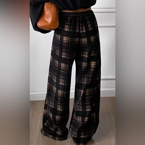 Women's Wide Leg Pants in Black and Brown Plaid